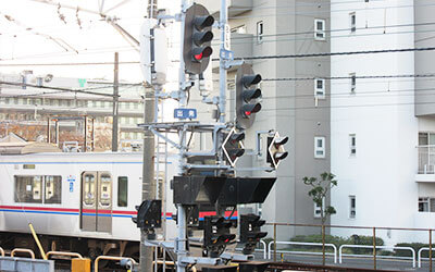 京成津田沼駅構内信号機LED化工事